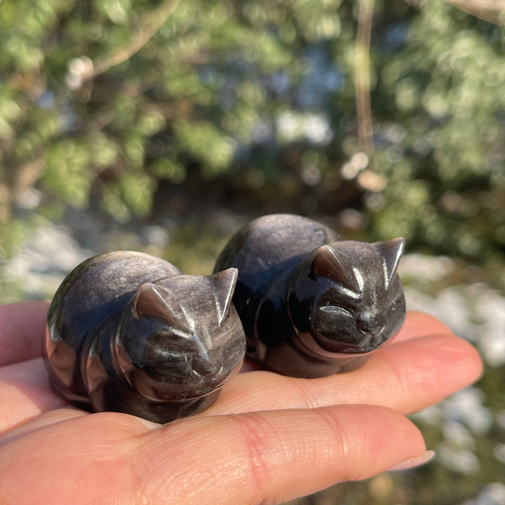 Natural Silver Obsidian Bread Cat Carving