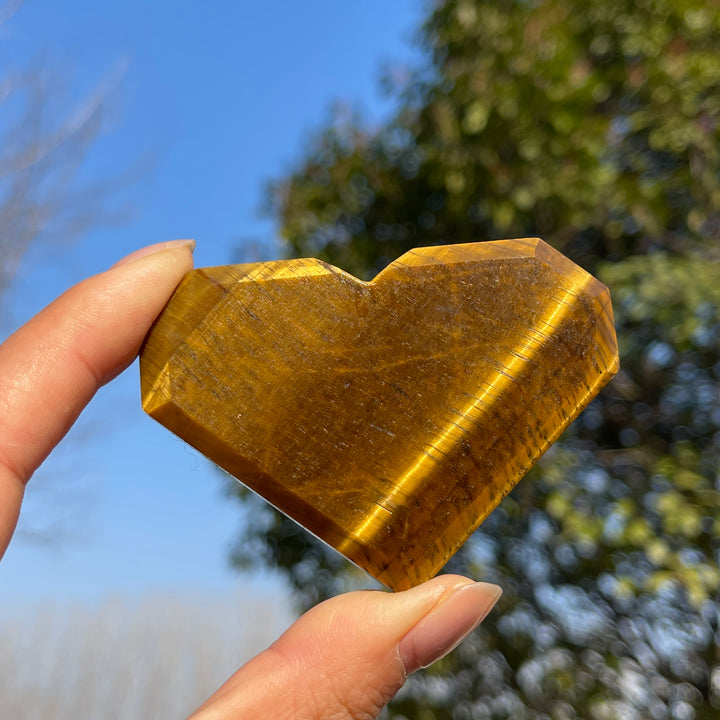 Natural Crystal Tiger Eye Heart