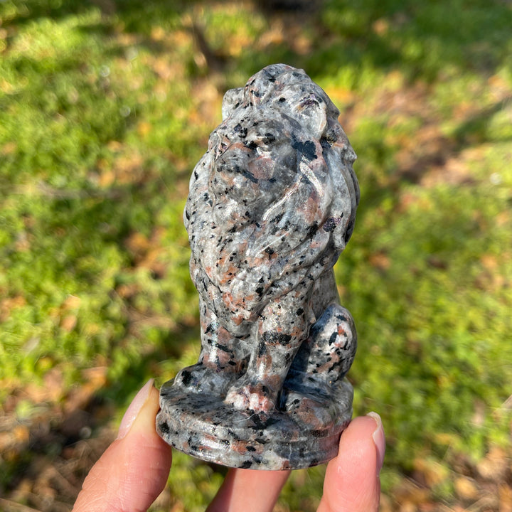 Natural Crystal Carving Seated Lion