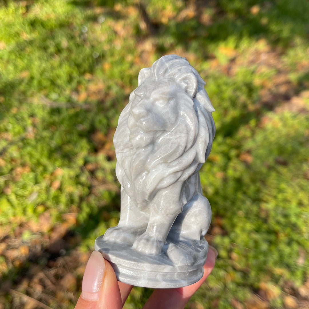 Natural Crystal Carving Seated Lion