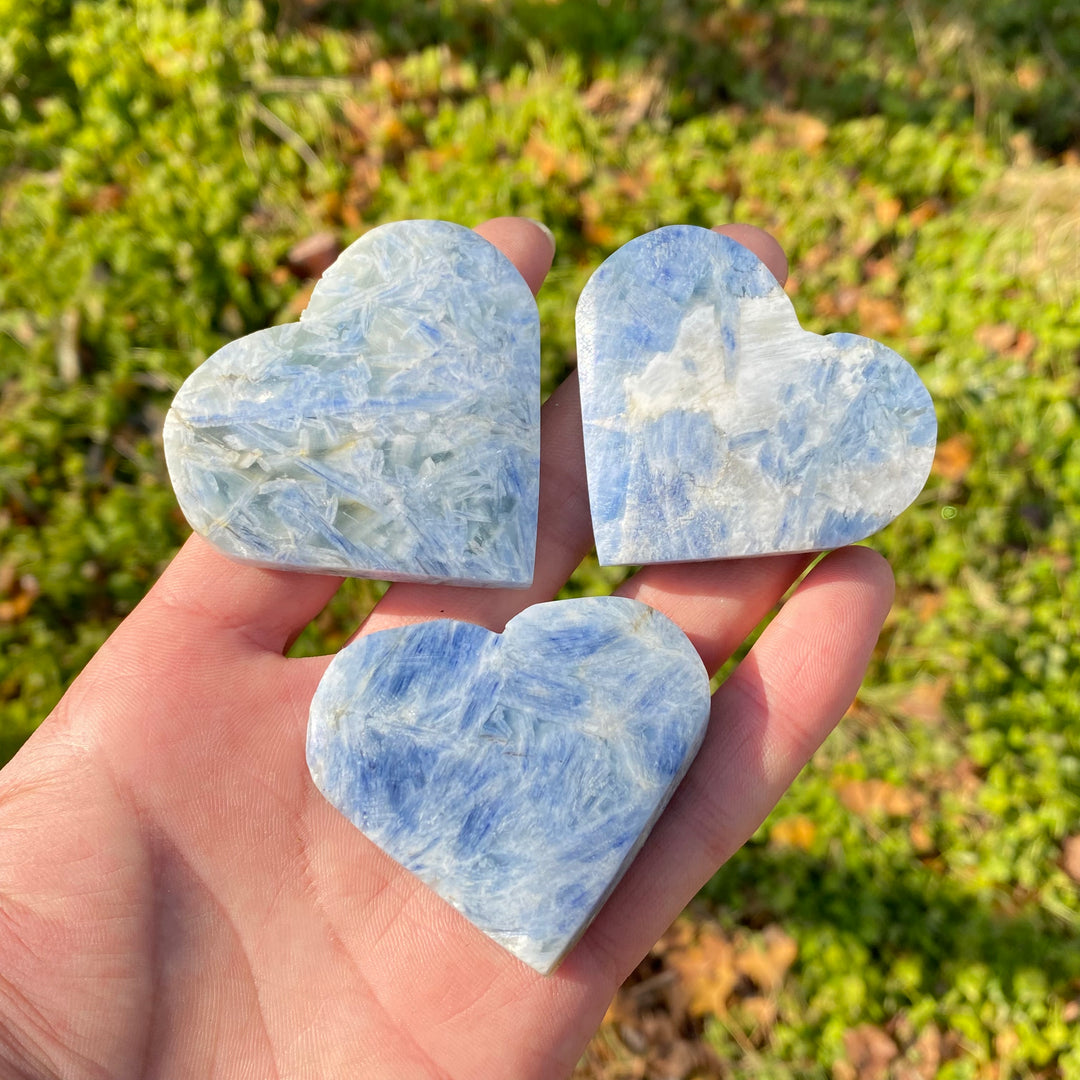 Natural Crystal Blue Kyanite Heart