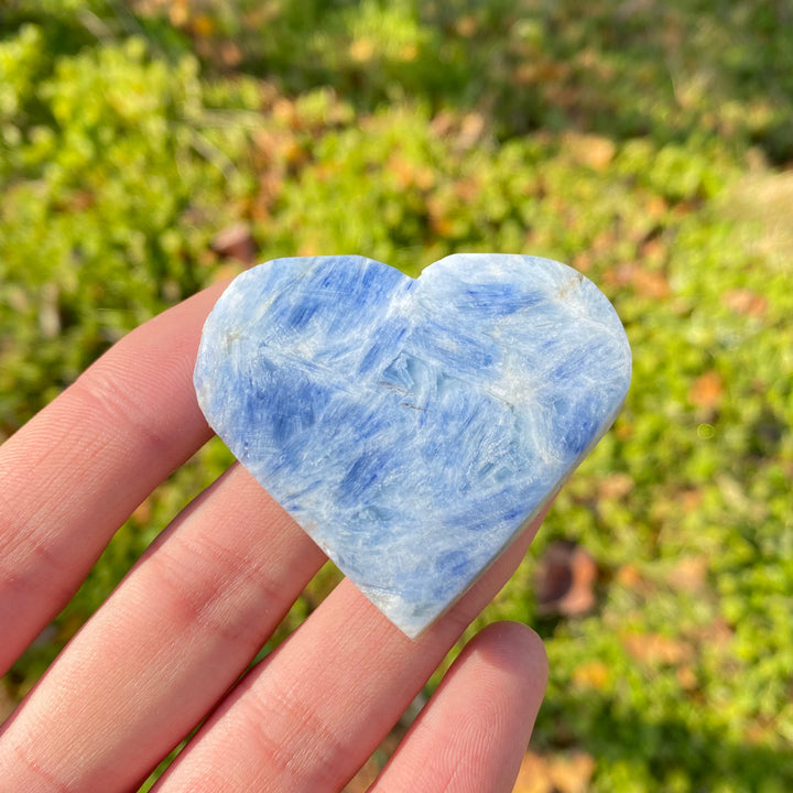 Natural Crystal Blue Kyanite Heart