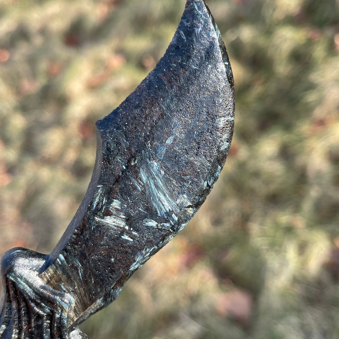 Natural Crystal Carving Fantasy Dagger