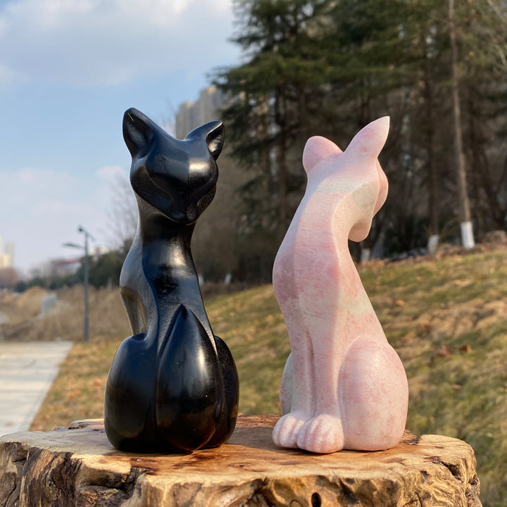 Natural Crystal Carving Looking-Back Fox