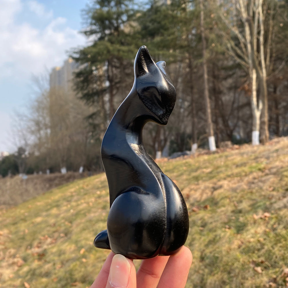 Natural Crystal Carving Looking-Back Fox