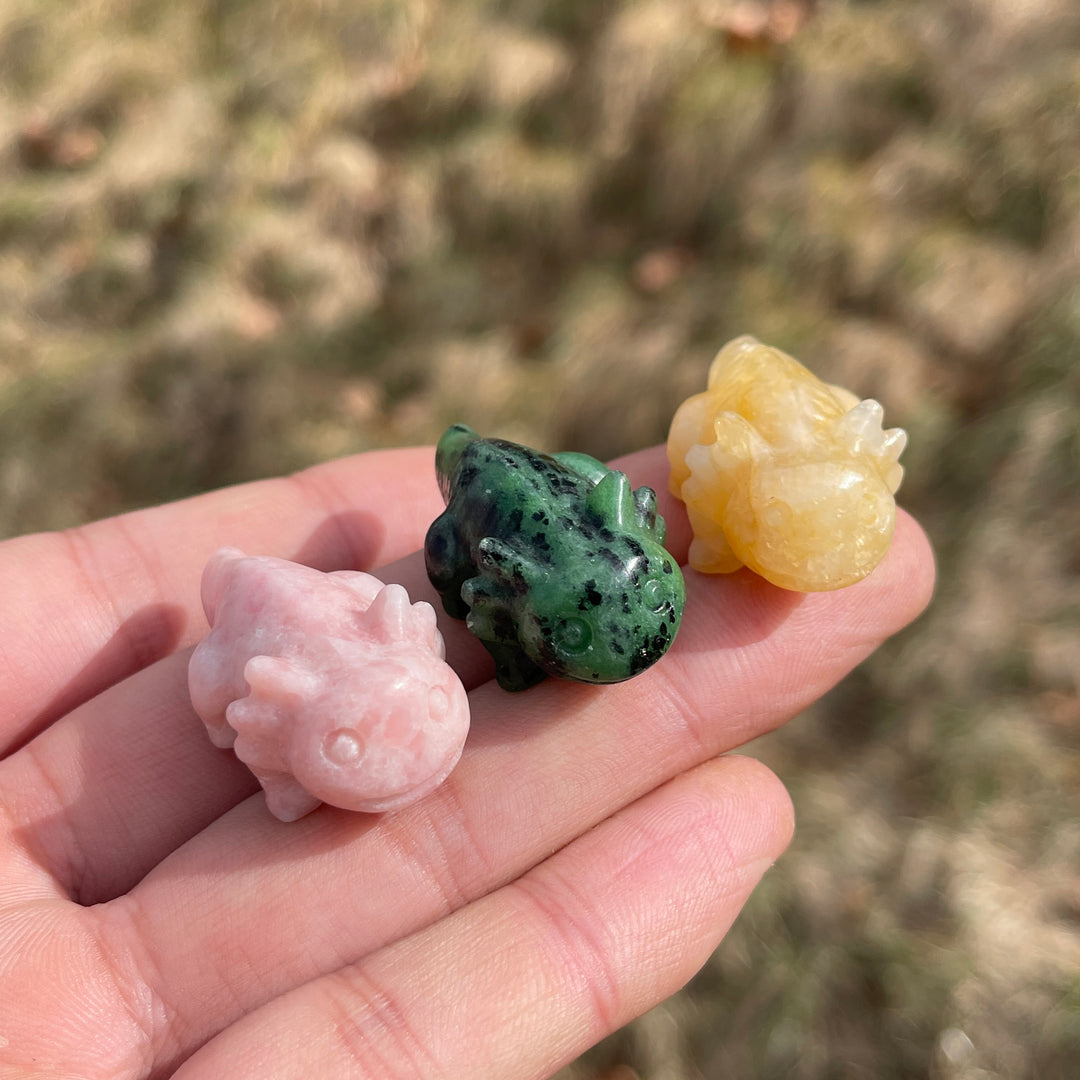 Natural Crystal Carving Mini Salamander