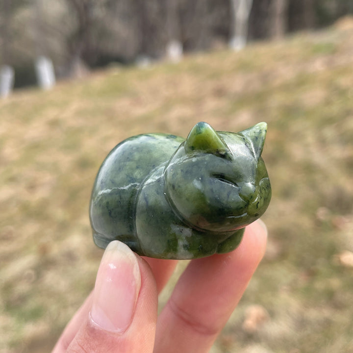 Natural Carving Loaf Cat