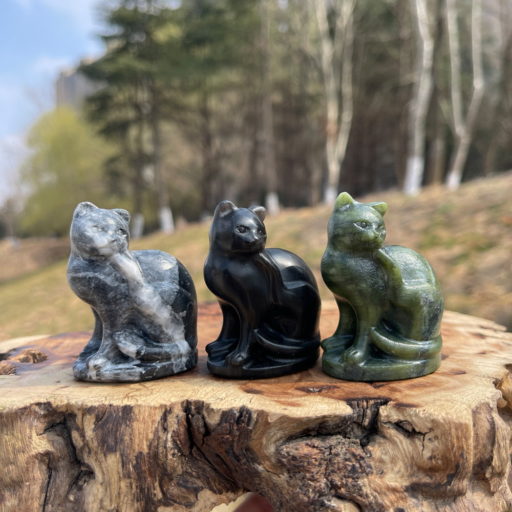 Natural Crystal Carving Kicking Cat