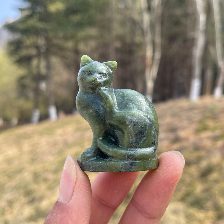 Natural Crystal Carving Kicking Cat