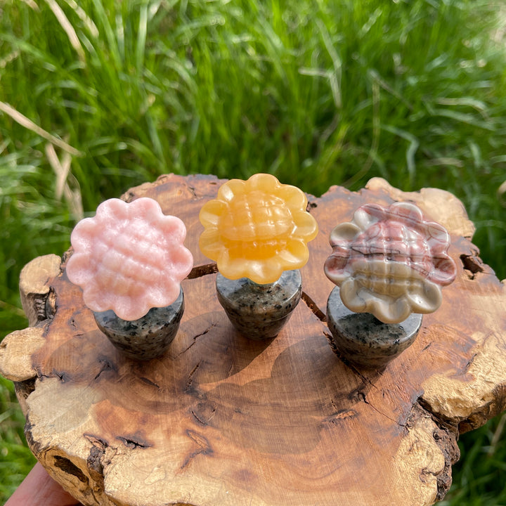 Natural Crystal Sunflower Carving