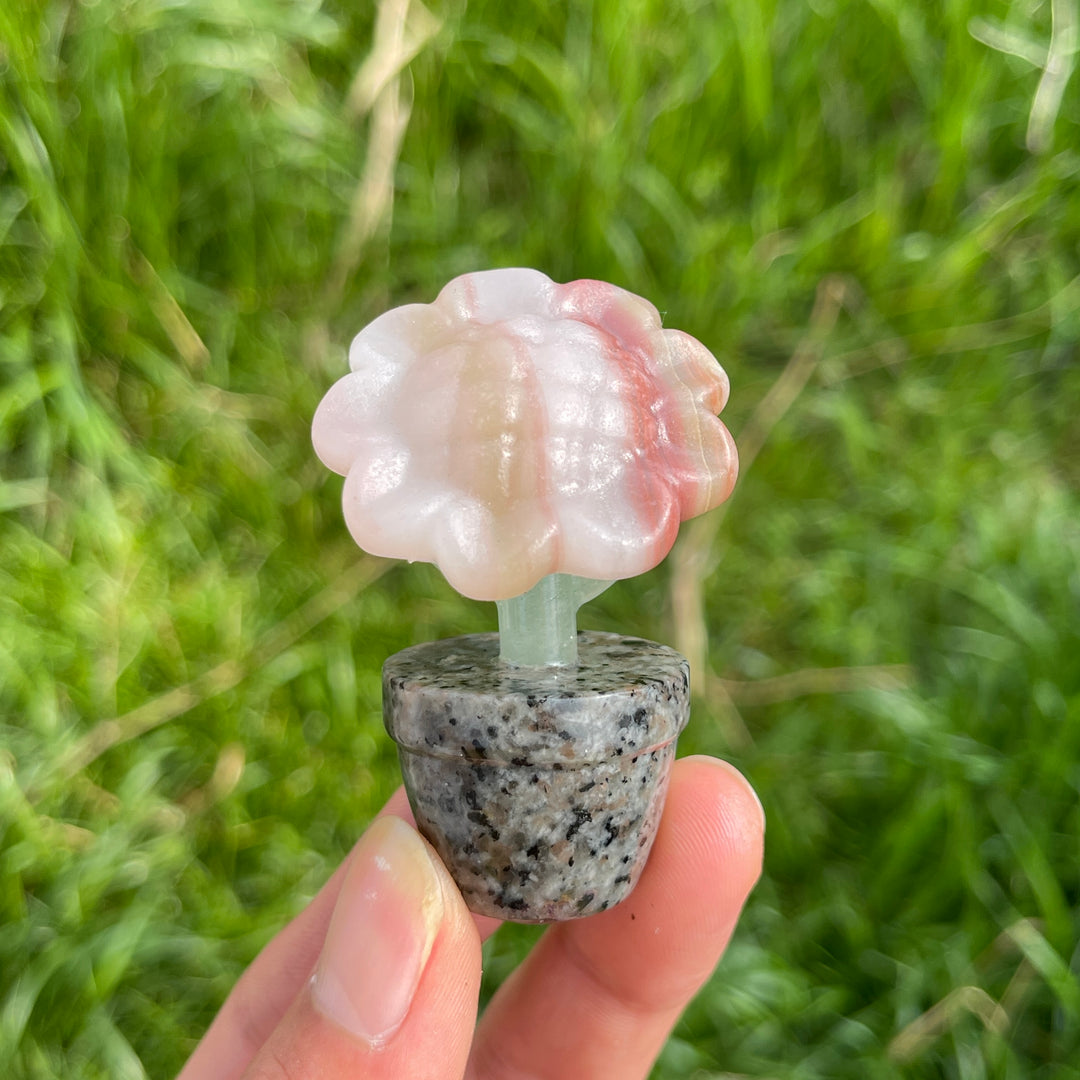 Natural Crystal Sunflower Carving