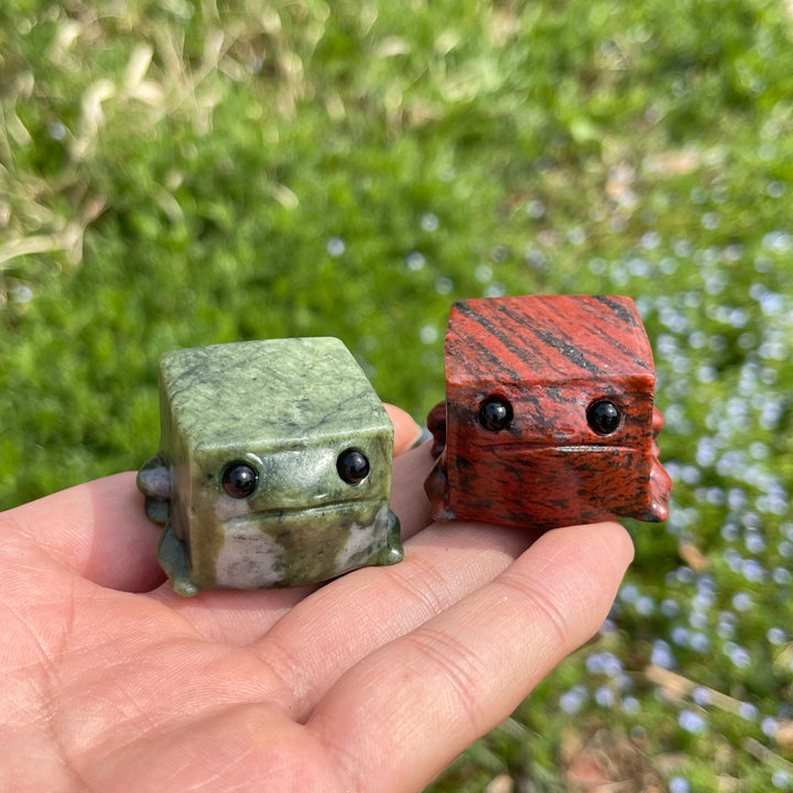 Natural Crystal Square Frog Carving
