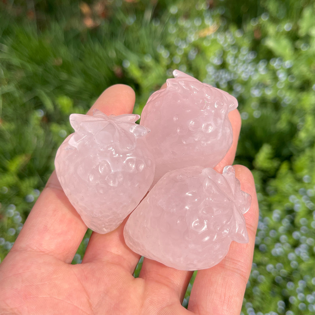Natural Carving Rose Quartz Strawberry