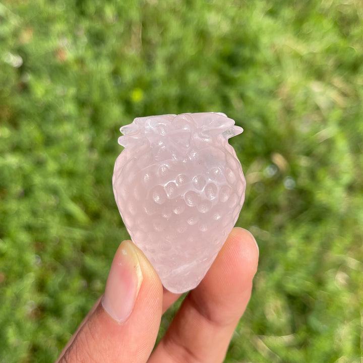 Natural Carving Rose Quartz Strawberry