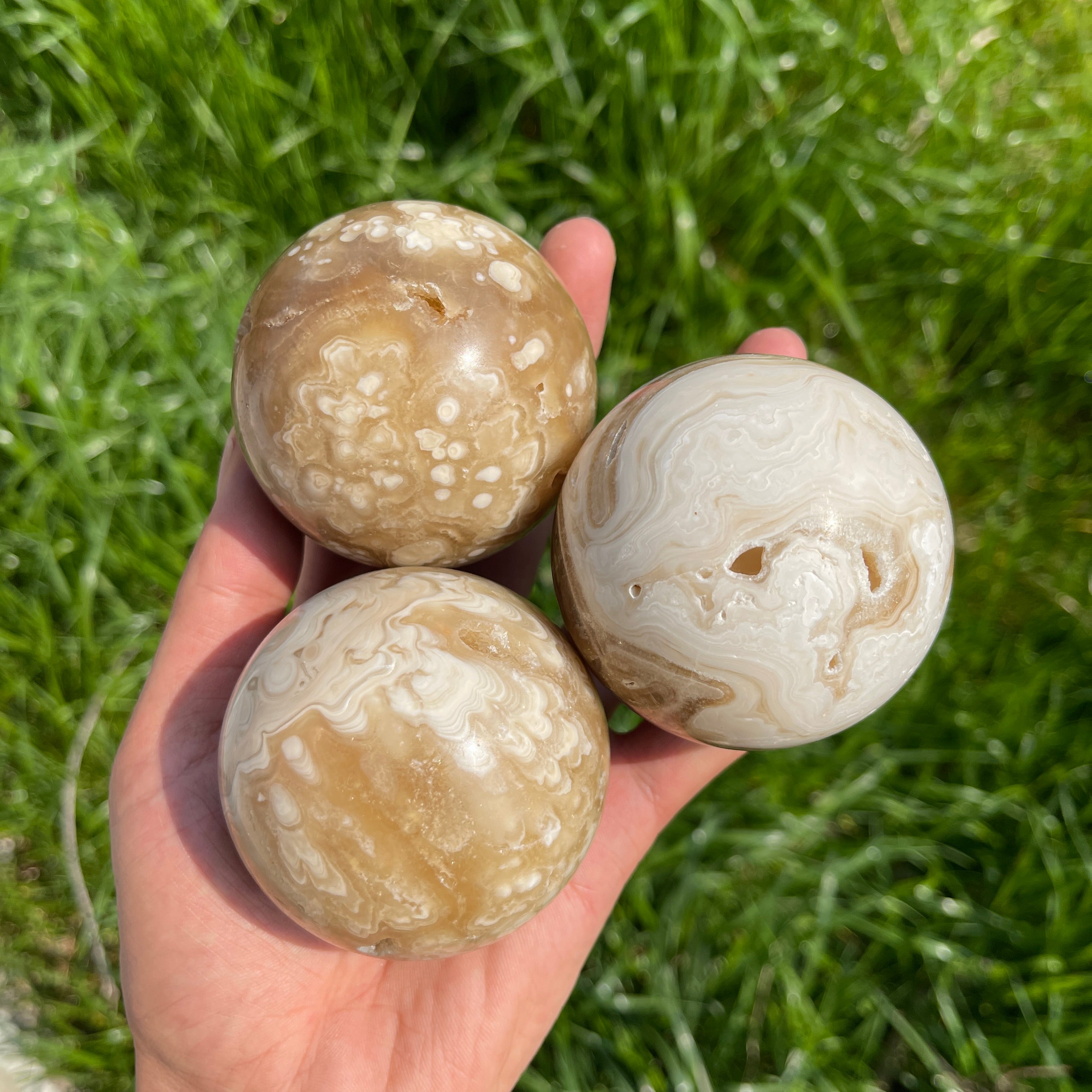 Natural Calcite Crystal Sphere – KiKi Crystal