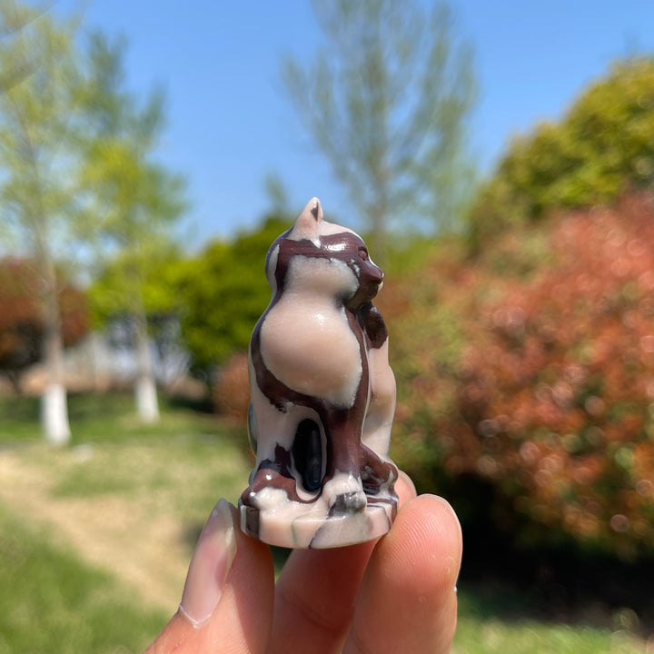 Natural Crystal Carving Kicking Cat