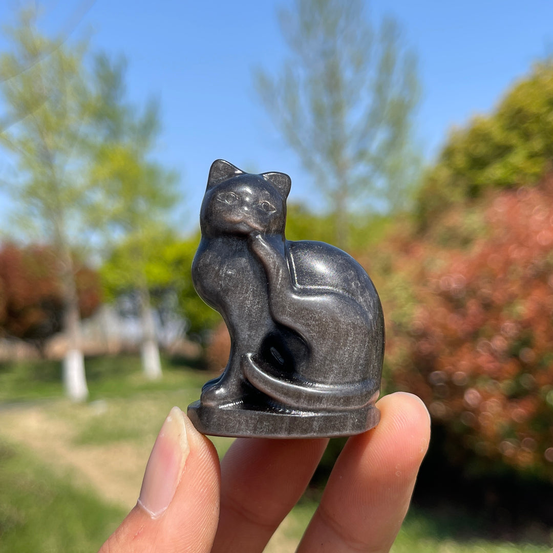 Natural Crystal Carving Kicking Cat