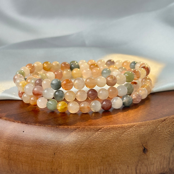 Three Cires Rainbow Rabbit Hair Bracelet 5.4-5.8mm
