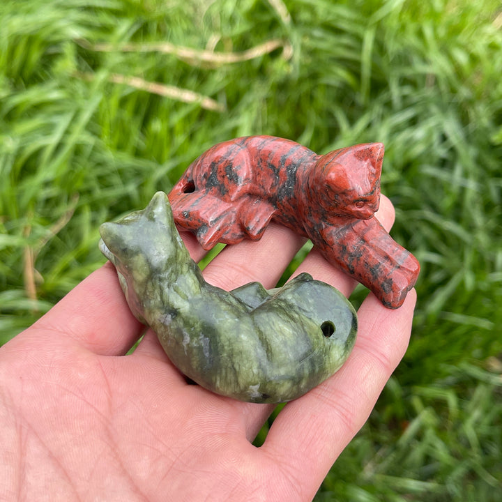Natural Crystal Carving Curled-Tail Lying Cat