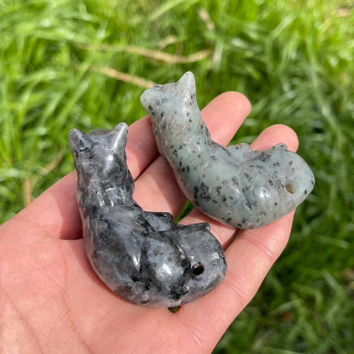 Natural Crystal Carving Curled-Tail Lying Cat