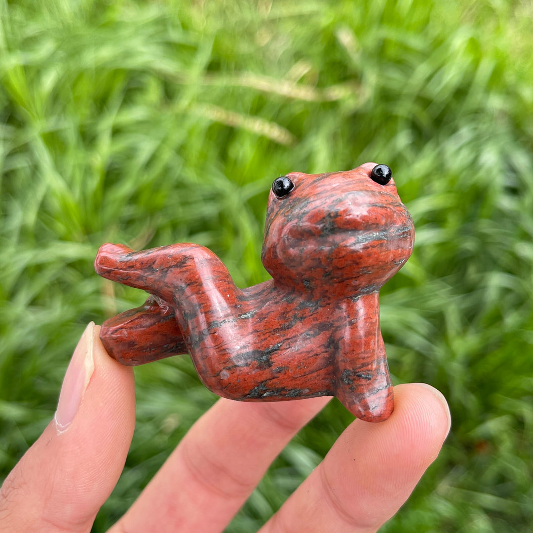 Natural Crystal Carved Lazy Frog
