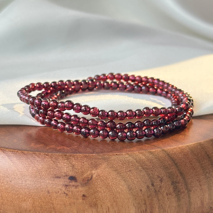 Three Cires Garnet Bracelet 3.6-3.7mm