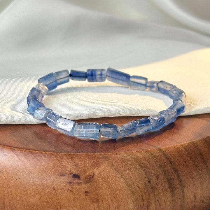 Blue Kyanite Freeform Square-cut Bracelet 5.5-7mm