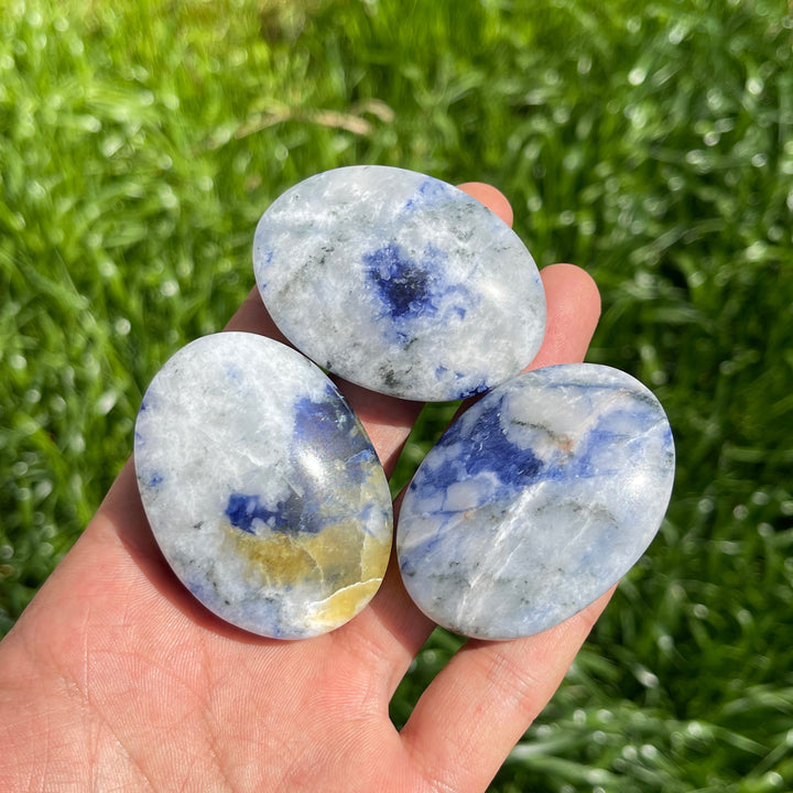 Natural Crystal Blue And White Porcelain Sodalite Palm Stone