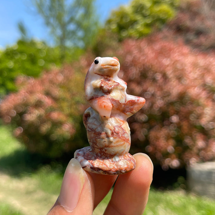 Natural Crystal Relaxed Frog Carving