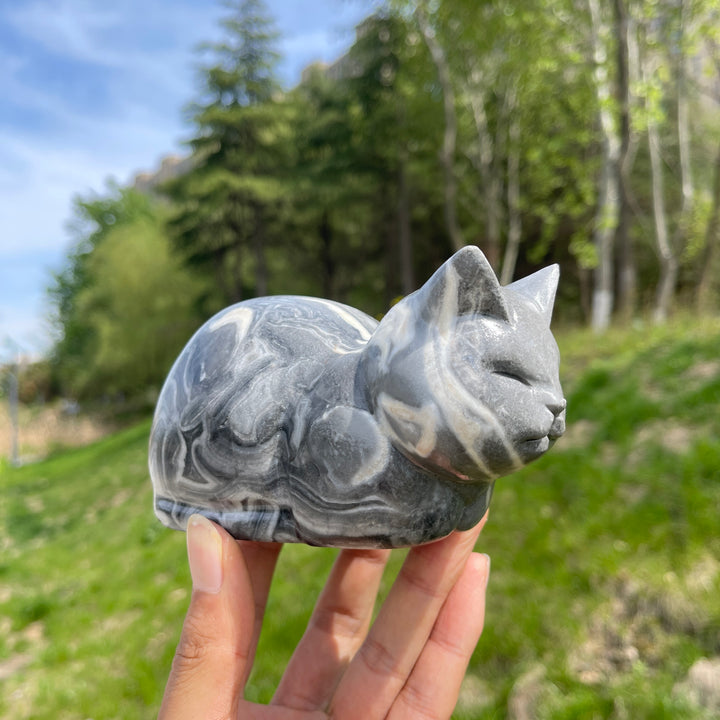 Unique,Natural Crystal Loaf Cat Carving