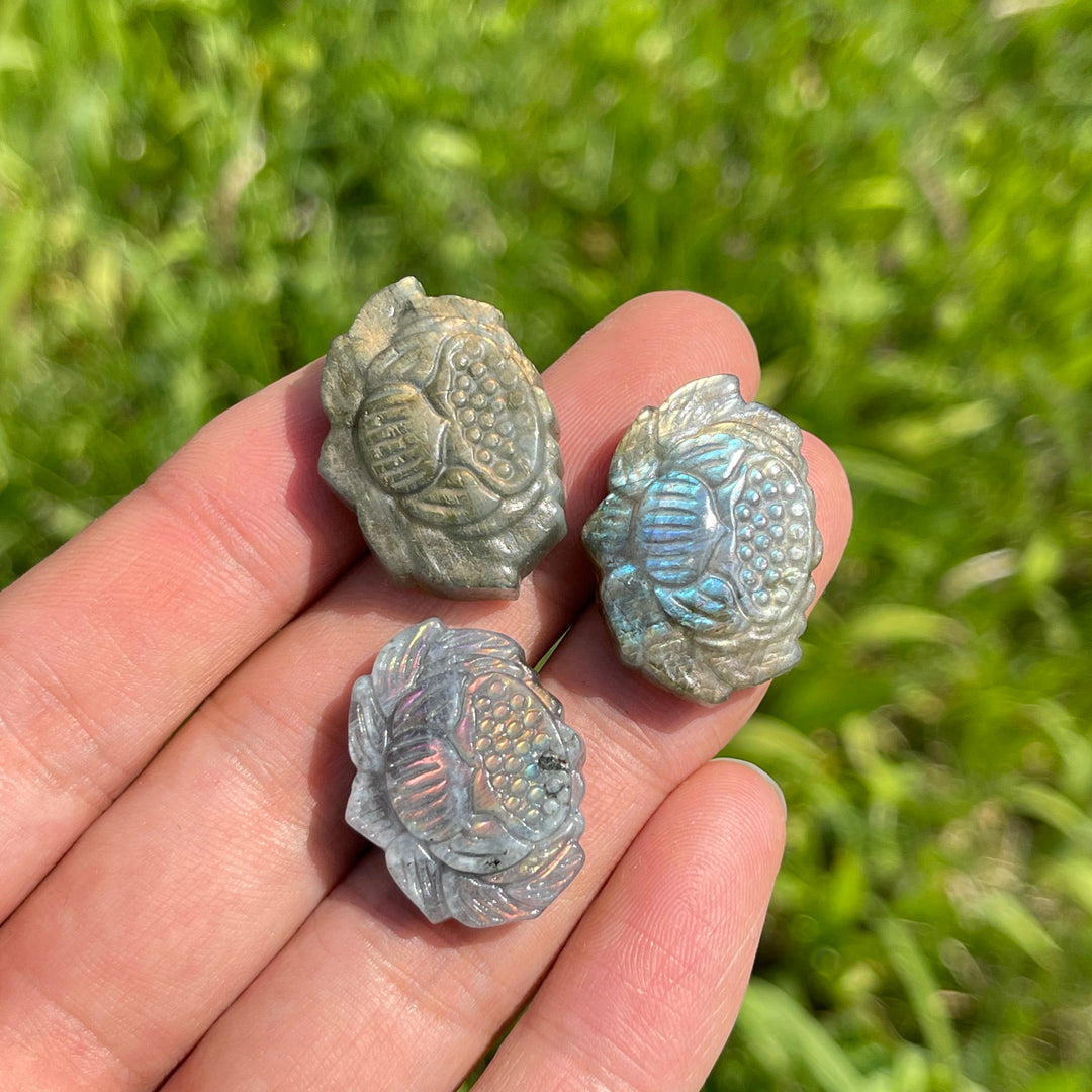 Natural Crystal Labradorite Lotus Carving