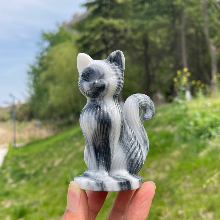 Natural Crystal Striped Cat Carving