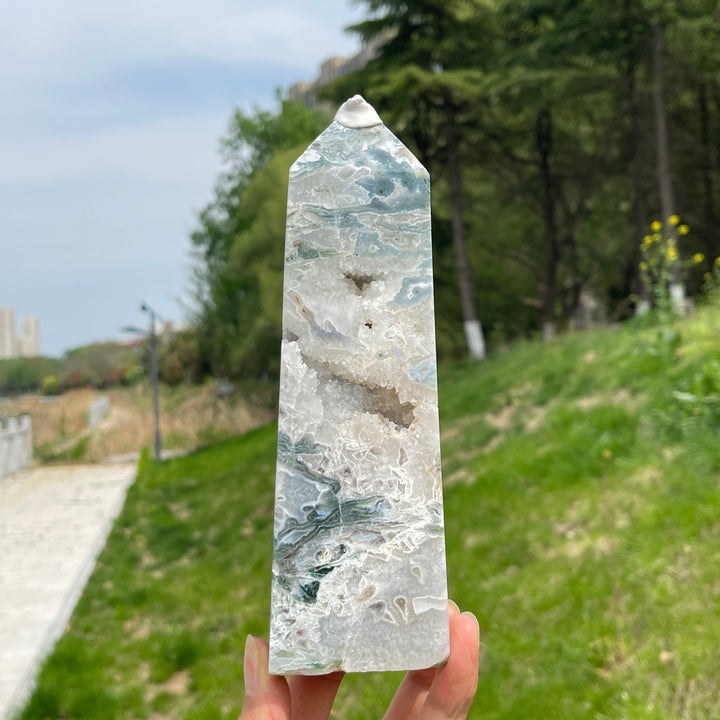 Unique,A Slightly Imperfect Crystal Natural Moss Agate Point