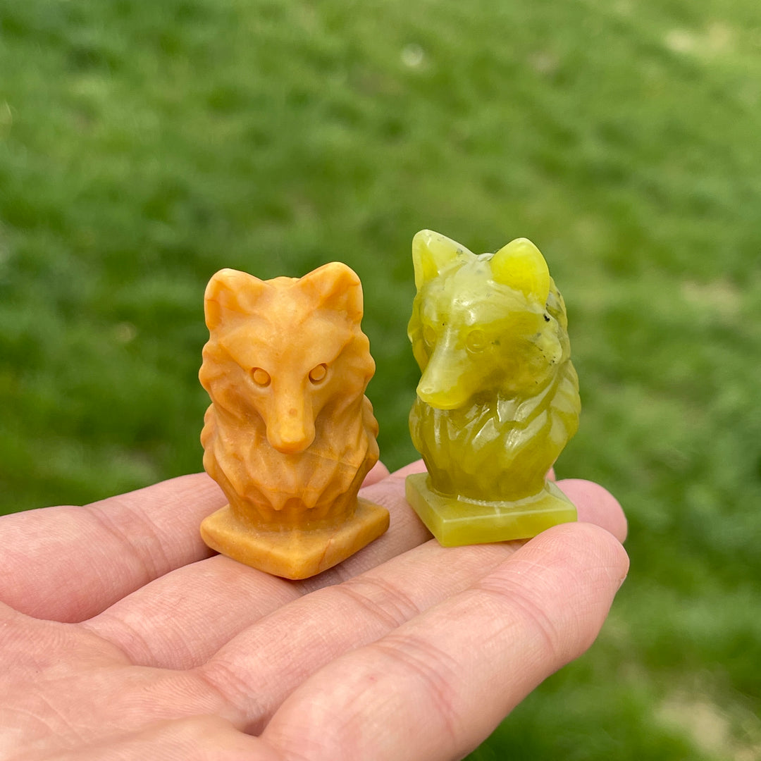 Natural Crystal Wolf Head Carving