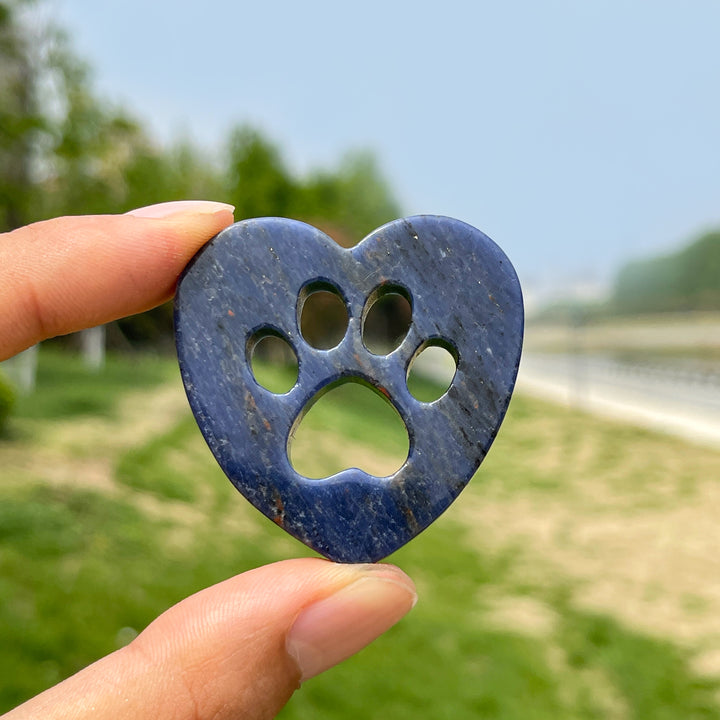 Natural Crystal Heart Cat Paw Carving