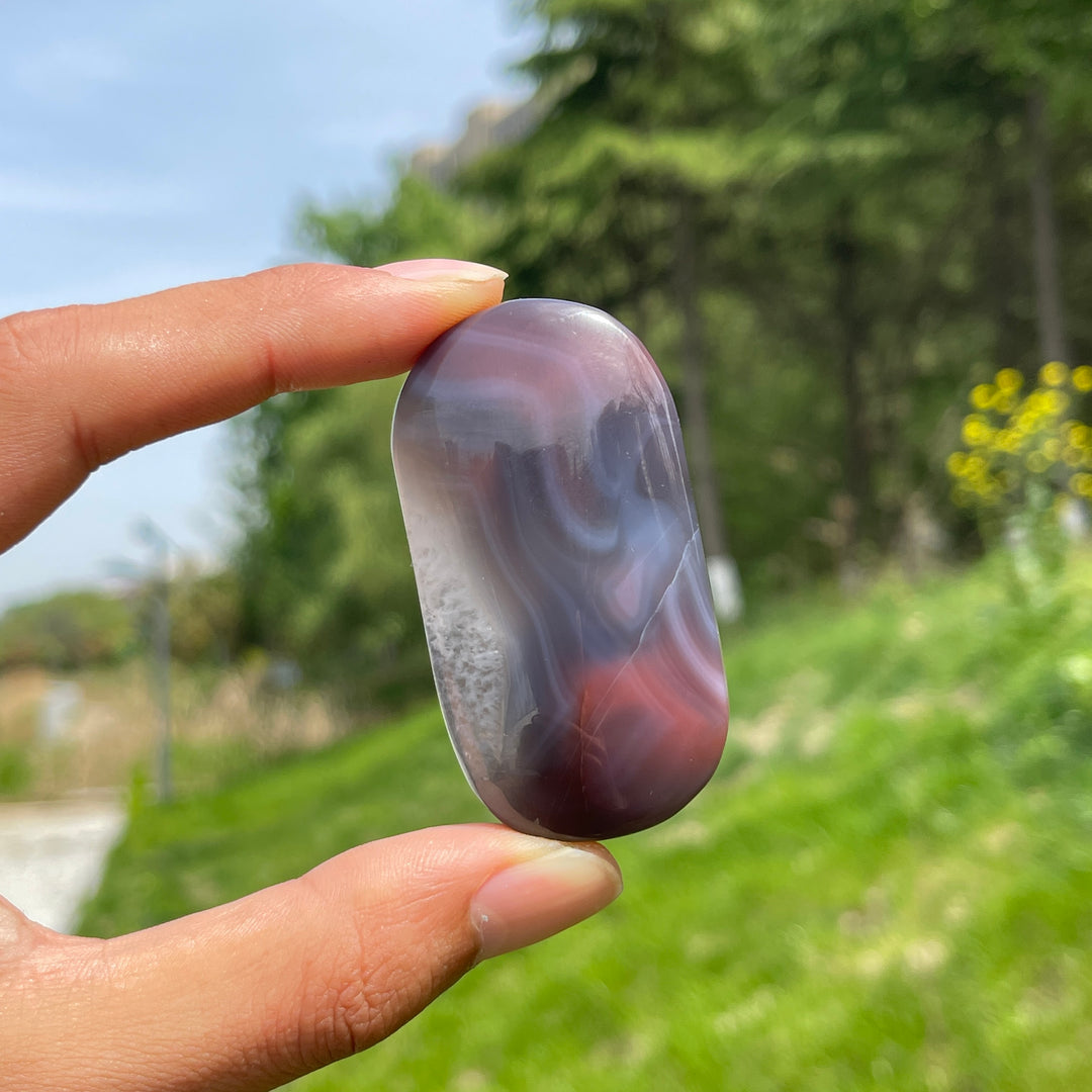 Natural African Red Agate Palm Stone