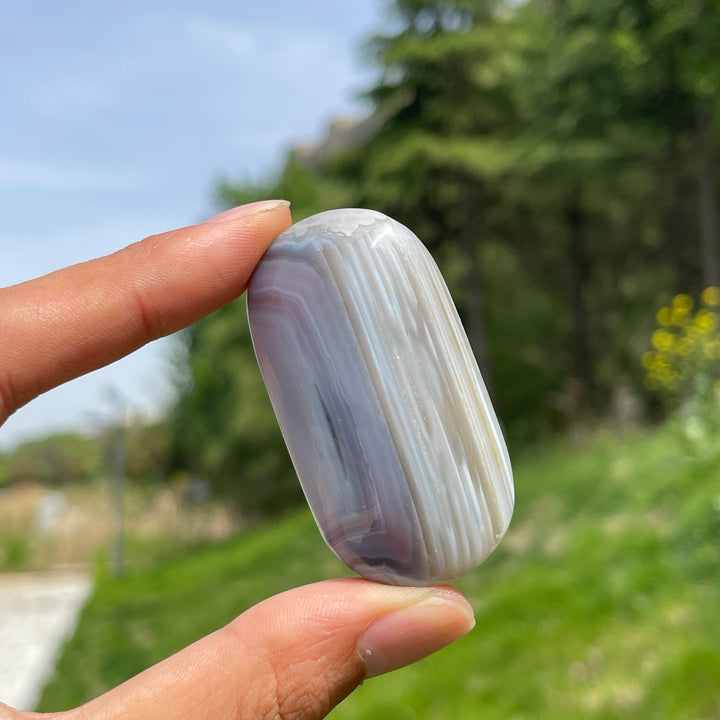 Natural African Red Agate Palm Stone