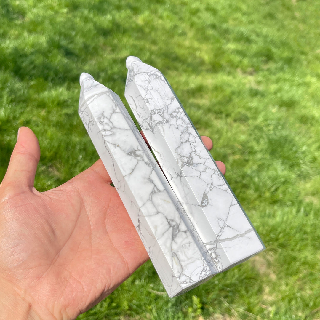 Natural Howlite Crystal Point