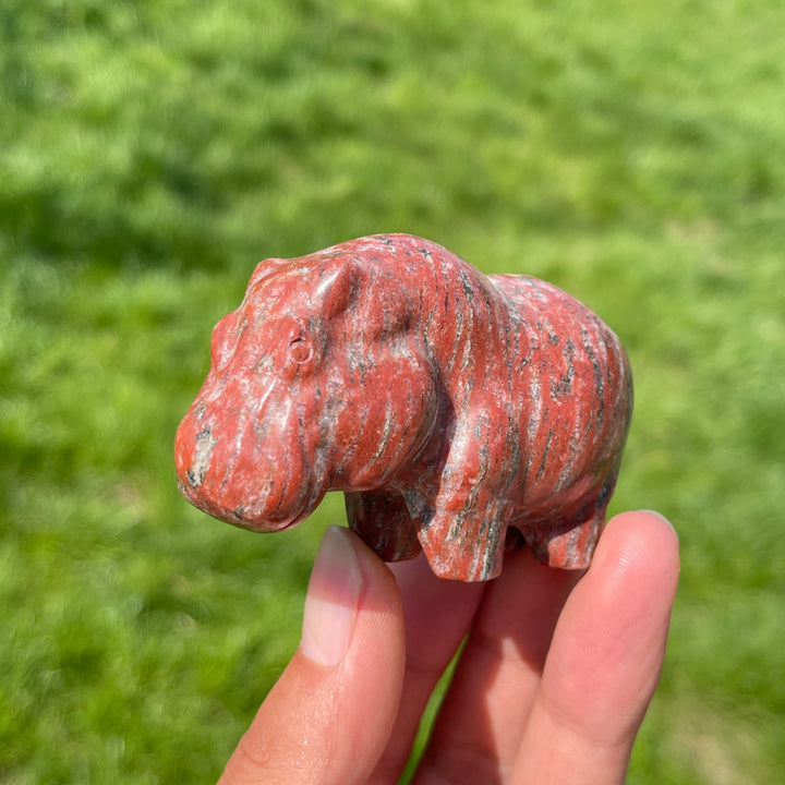 Natural Crystal Red Aventurine Hippo Carving
