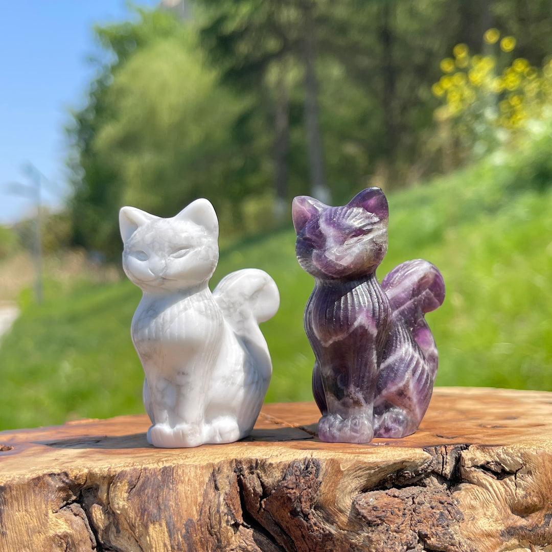 Natural Striped Cat Crystal Carving