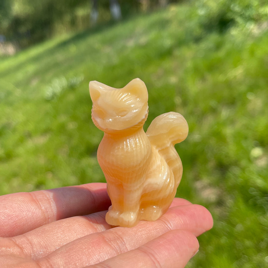 Natural Striped Cat Crystal Carving