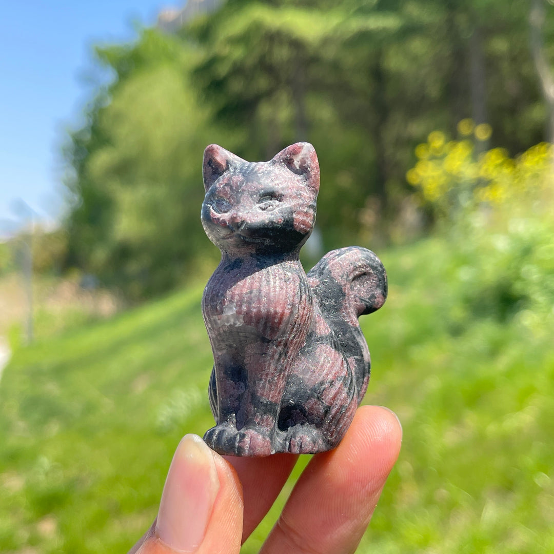 Natural Striped Cat Crystal Carving