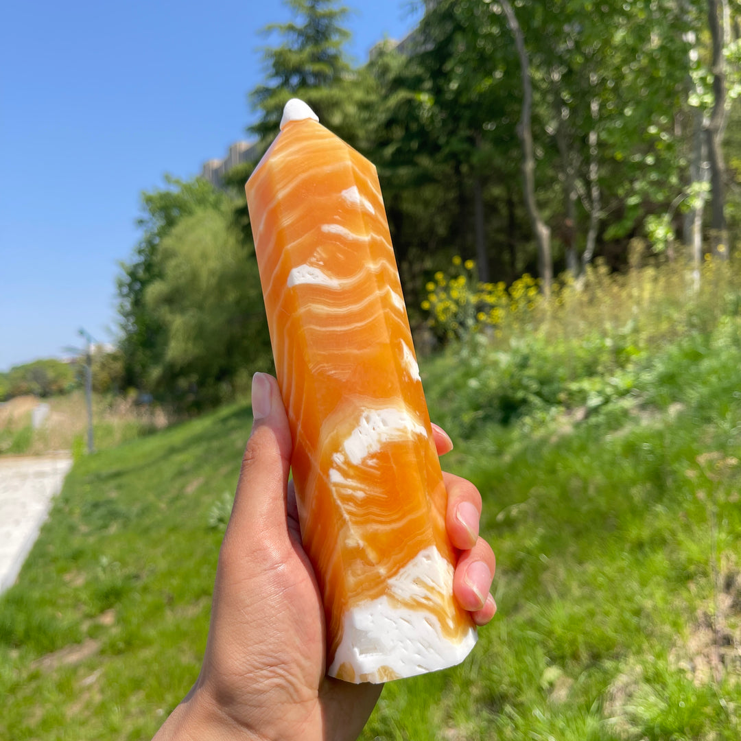 Unique,Natural Large Yellow Calcite Point
