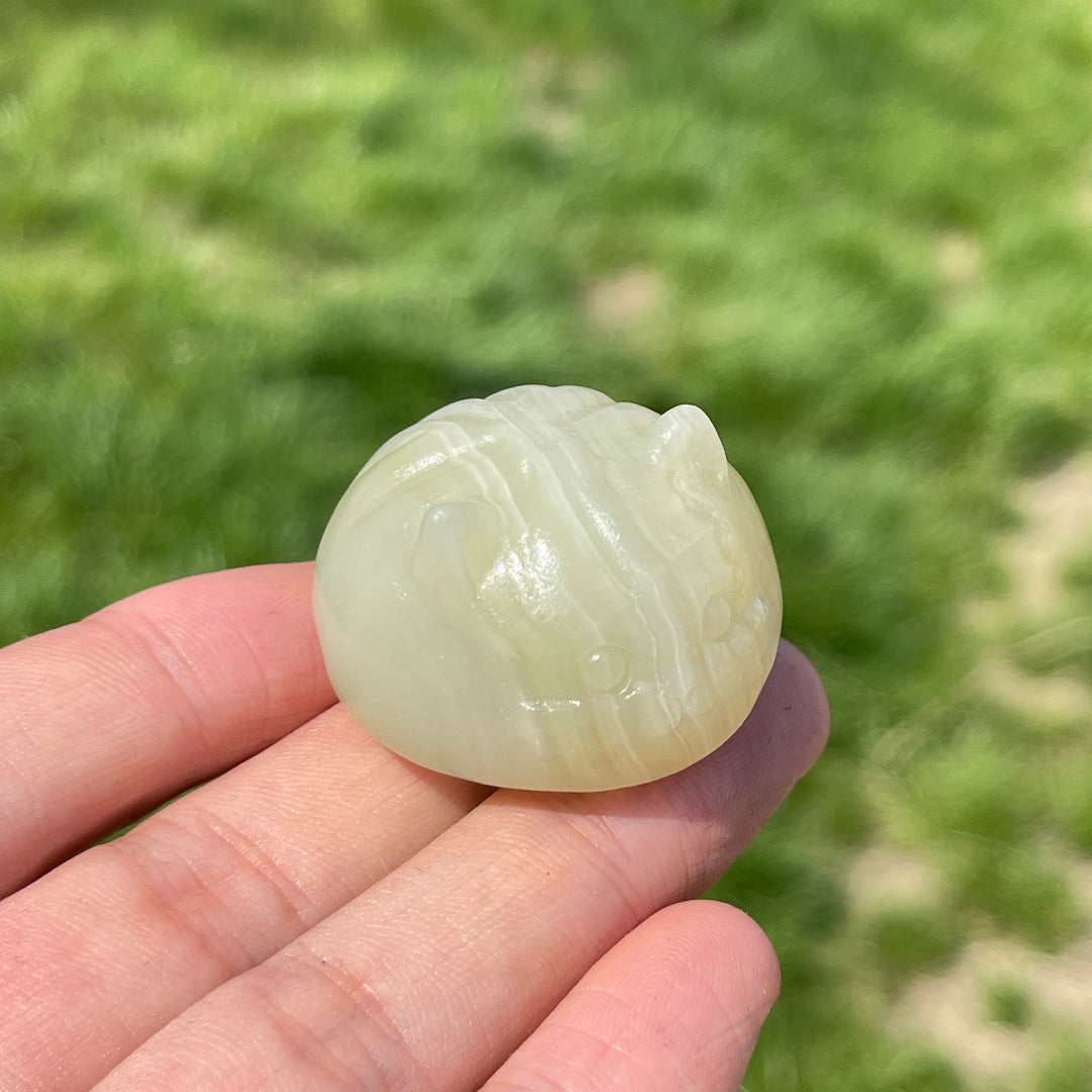 Natural Crystal Chubby Bun Cat Carving