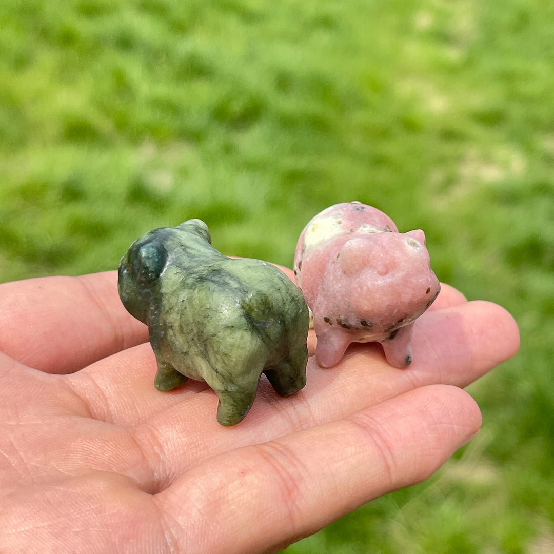 Natural Crystal Cute Pig Carving