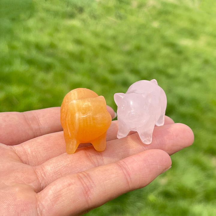 Natural Crystal Cute Pig Carving