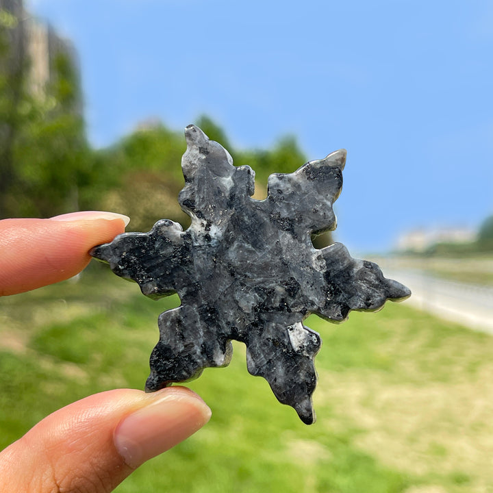 Natural Crystal Carving Snowflake