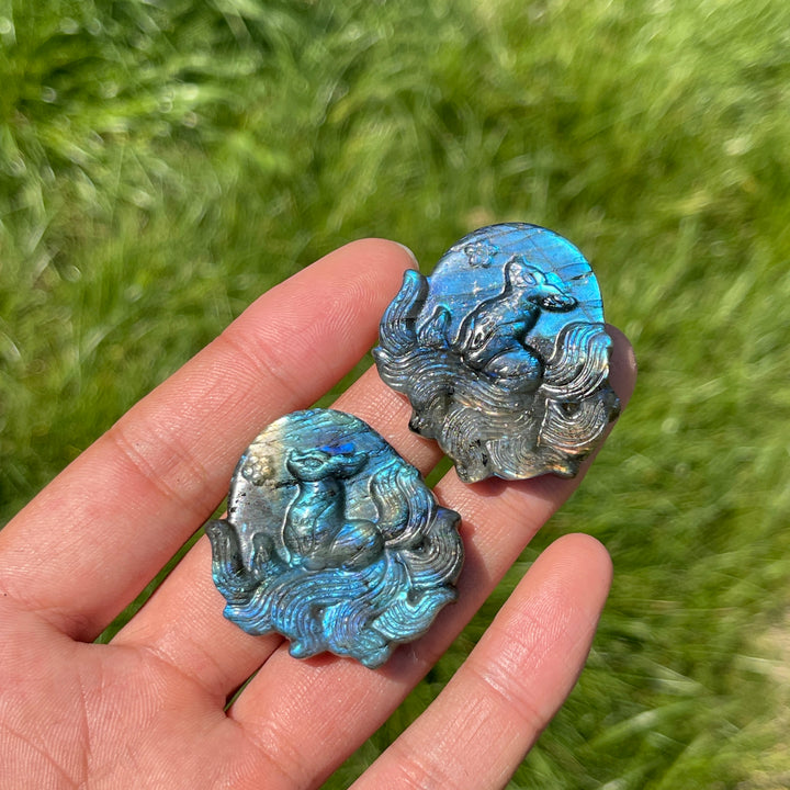 Natural Labradorite Nine-Tailed Fox Carving