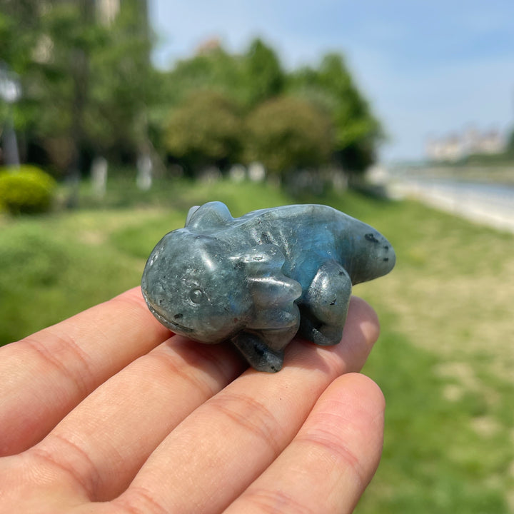 Natural Crystal Cute Axolotl Carving