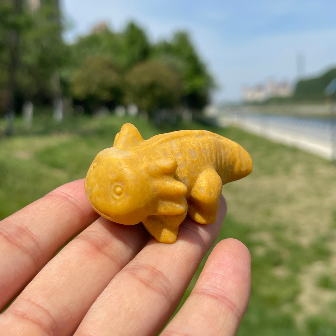 Natural Crystal Cute Axolotl Carving